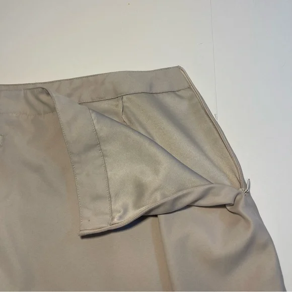 Patagonia Women's Size 6  Skort Khaki Gray Skirt Short Side Zip Polyester - Picture 9 of 11
